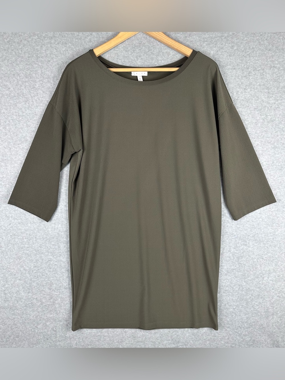 Leith Tunic Top Small Olive Green 3/4 Sleeve Boat Neck Stretch Longline